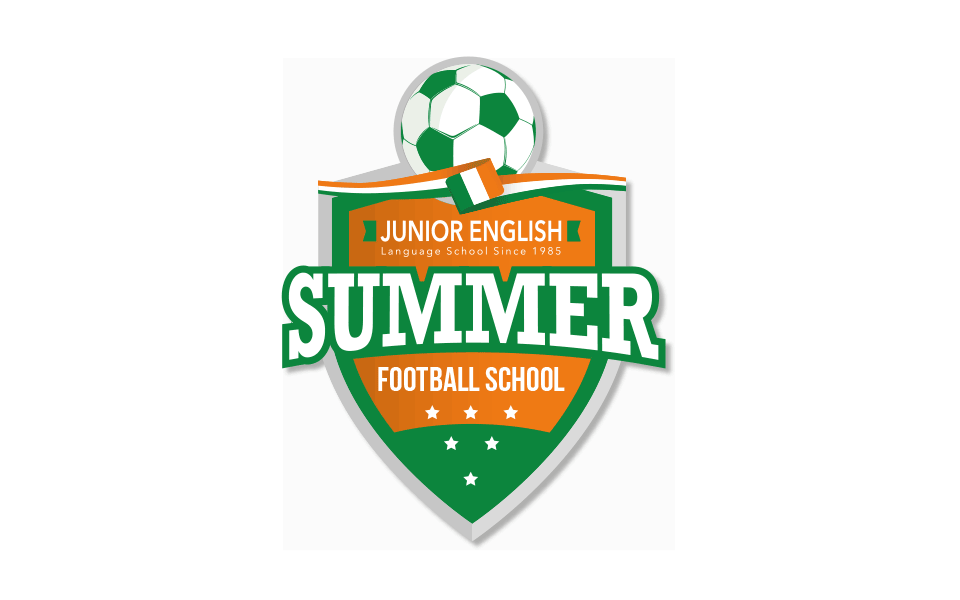 Diseo logotipo escudo Summer Football School