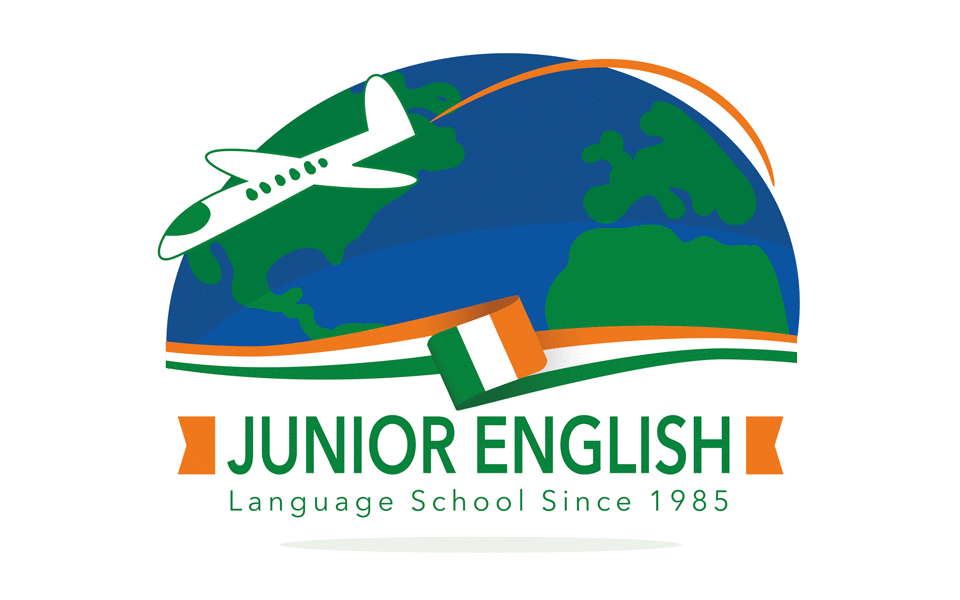 Diseo logotipo Junior English